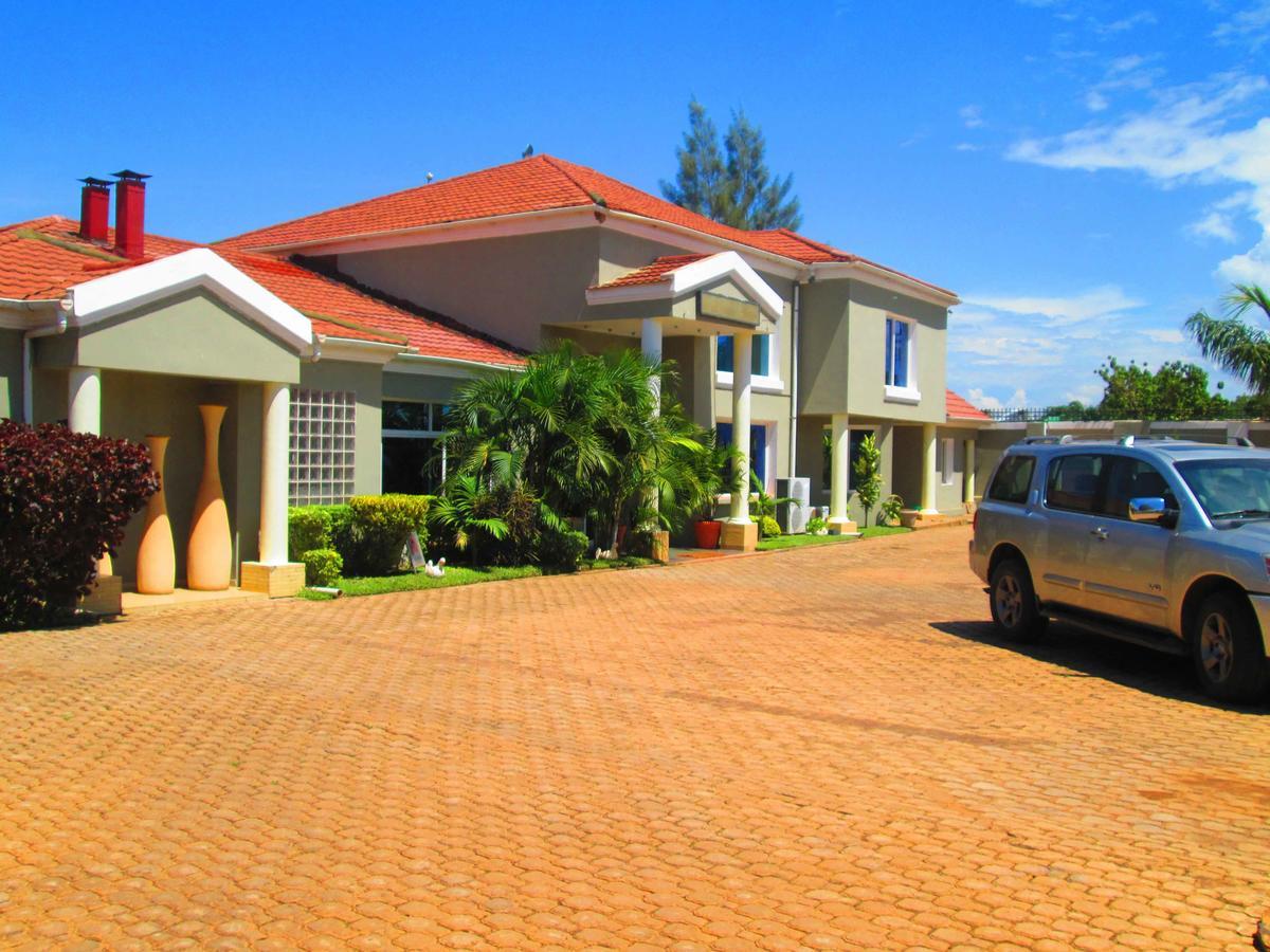 Rabi Hotel Lubumbashi Exterior foto